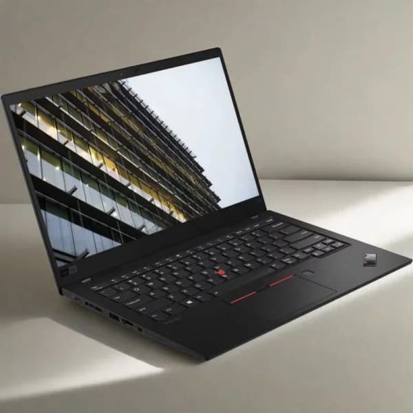 Lenovo Thinkpad T490 , 8th Gen Core i5